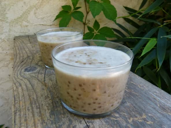 Verrines de tapioca au lait de coco et aux bananes