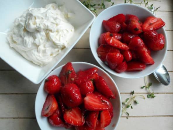 Salade de fraises au thym et vinaigre balsamique
