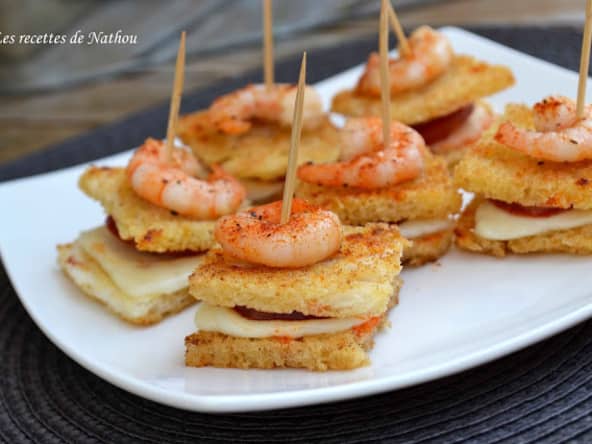 Petits croques au manchego et chorizo, crevettes au paprika fumé