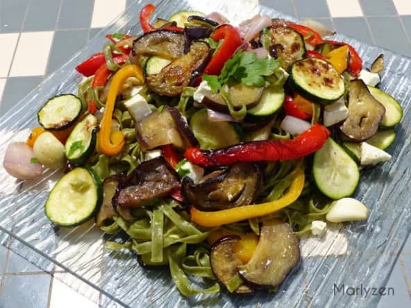 Tagliatelles aux légumes grillés et à la feta