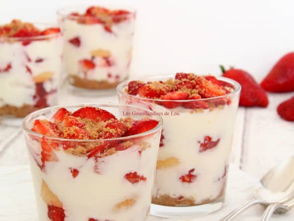 Verrines fraises - coco - citron