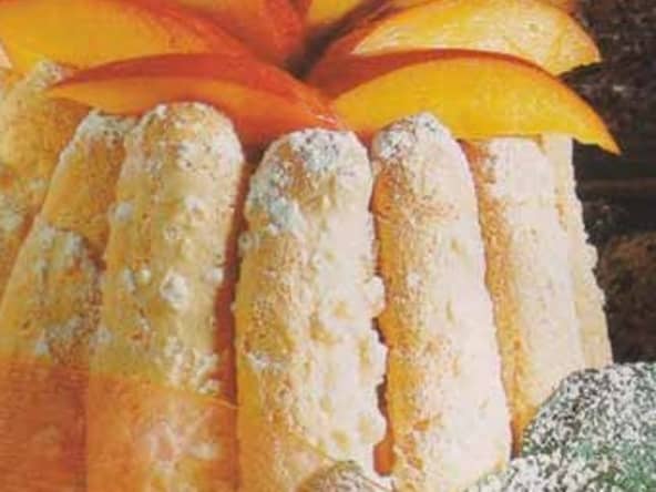 Charlotte parfumée aux mangues et rhum ambré de la Martinique