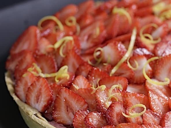 Tarte aux fraises mousse et confiture de fraises