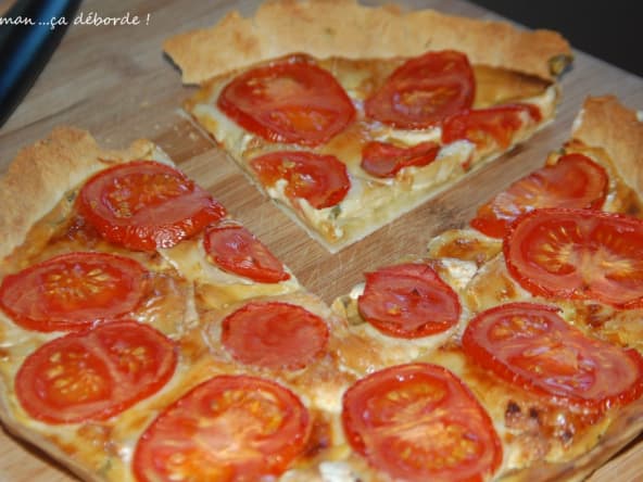 Tarte tomate, chèvre et moutarde