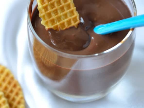 Crème au chocolat et fève tonka fait maison, façon Danette