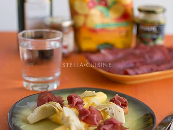 Polenta, artichauts, bresaola et sauce arrabiata