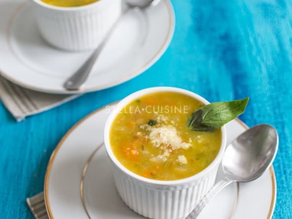 Minestrone, soupe italienne aux légumes