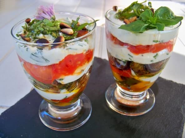 Petites verrines de chèvre façon tian à l'huile d'Argan et aux pignons grillés