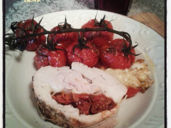 Filet de dinde rôti aux tomates séchées et à la mozzarella