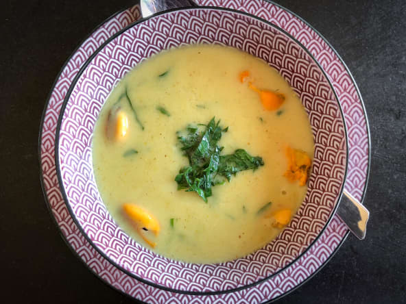 Velouté de moules au curry
