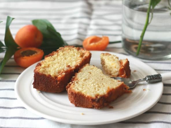 Cake aux abricots et à la ricotta sans gluten