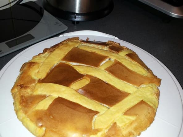 Tarte conversation sur base de pâte brisée