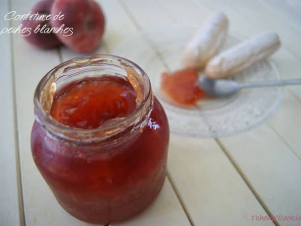 Confiture de pêches blanches