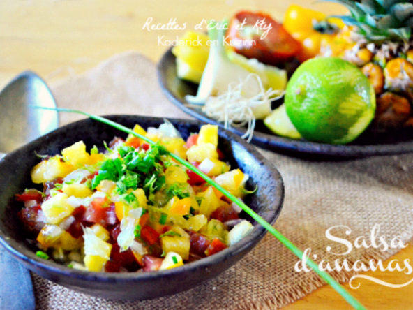 Salsa d'ananas sucré-salé pour poisson ou volaille à la plancha