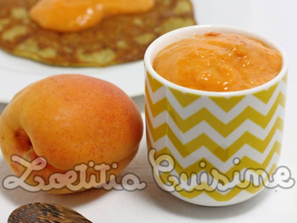 Pâte à tartiner crue à l’abricot et aux amandes