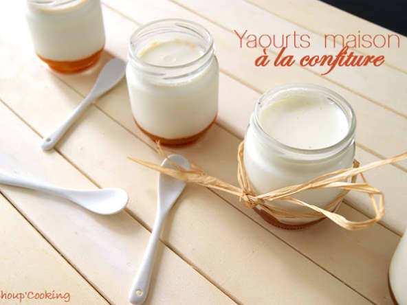 Yaourts maison à la confiture de pêches blanches et abricots