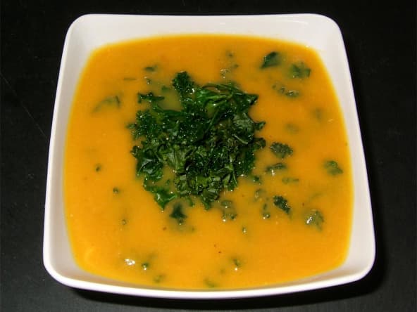 Velouté de potiron et chou kale