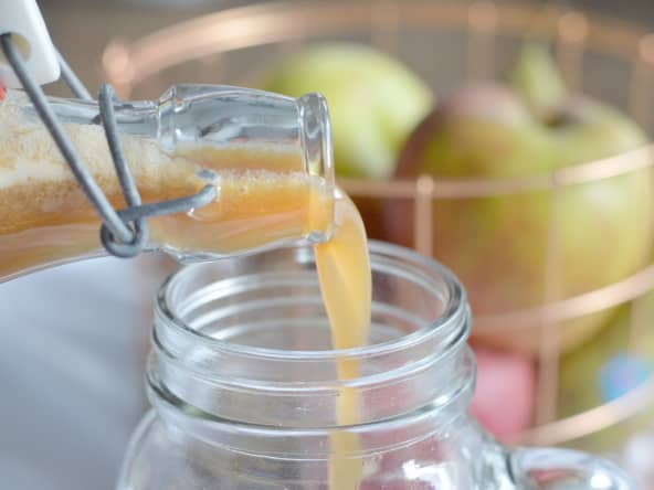 Jus vitaminé d’automne pomme, poire et gingembre pour rebooster l'organisme
