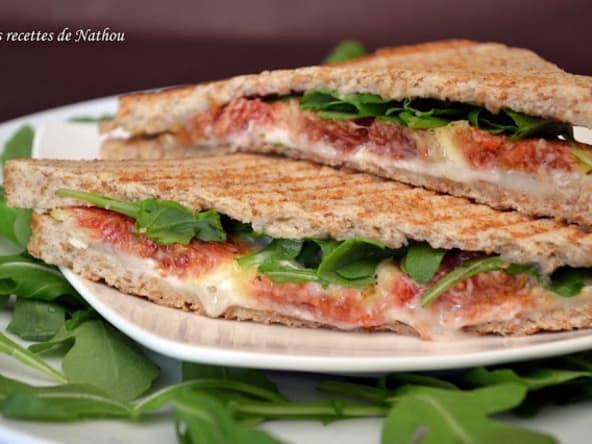 Croques aux figues, fromage de chèvre et roquette : vite fait, bien fait !