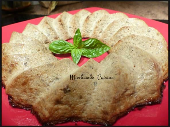 Papeton d’aubergines et sauce tomate