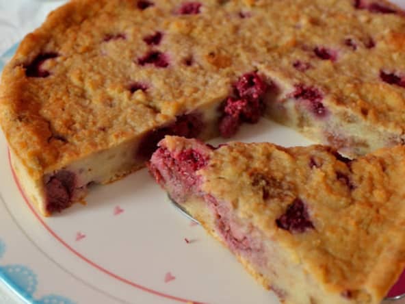 Pudding de pain rassis au lait d'amande et aux framboises
