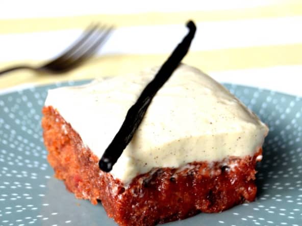 Gâteau à la betterave et glaçage à la vanille façon red velvet