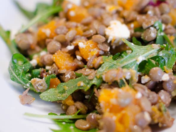 Salade de lentilles à la courge butternut et à la feta