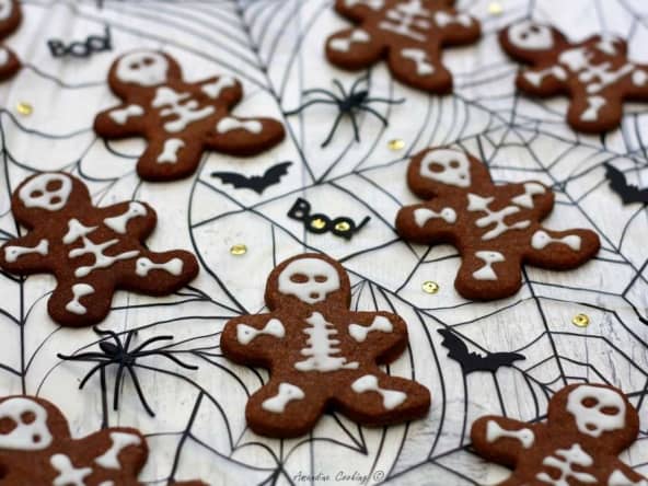 Biscuits squelettes au chocolat pour Halloween