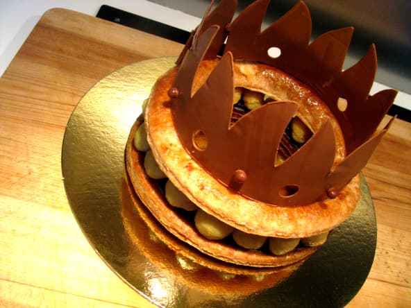 Galette des rois poire chocolat et noix