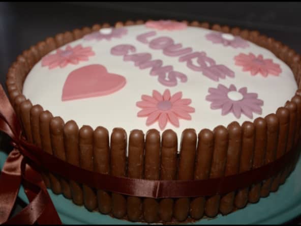 Layer cake chocolat framboises