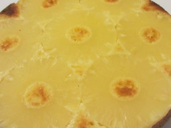 Gâteau ananas chocolat blanc