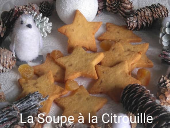 Etoiles sablées au gingembre confit