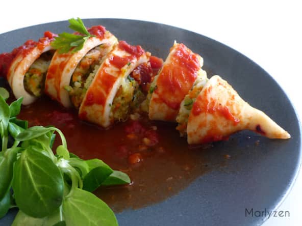 Encornets farcis au riz et aux légumes