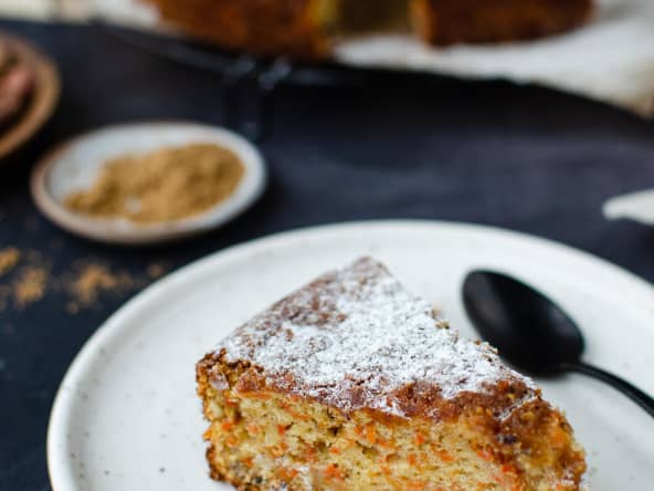 Gâteau moelleux aux carottes et aux noisettes