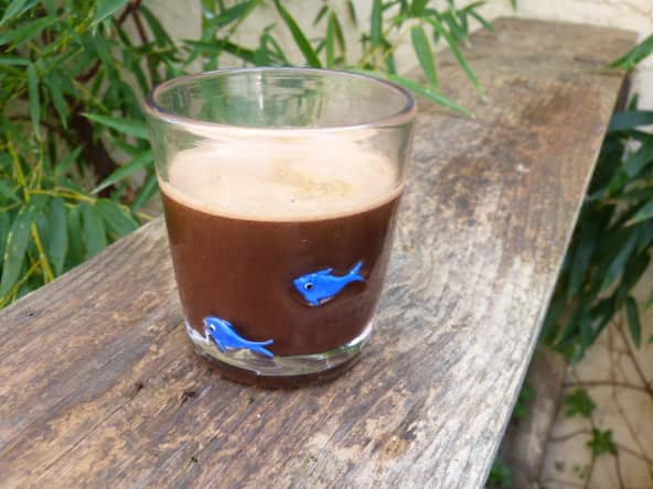 Jus vert aux épinards, pamplemousse et betterave