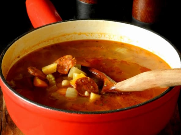 Soupe de légumes et pois chiches au chorizo