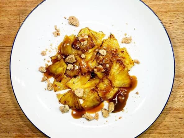 Ananas caramel biscuit