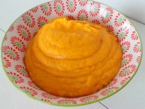 Purée orange de potiron, patate douce et carottes