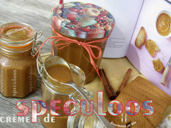 Gâteau marbré aux spéculoos et son petit pot de crème