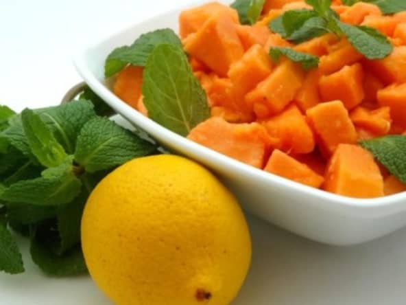 Recette du ginger papaya salad, une salade de fruits papaye et gingembre du Ghana