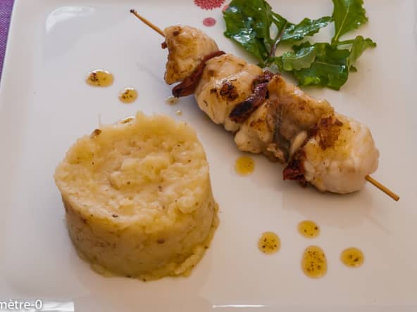 Brochette de lotte aux tomates confites