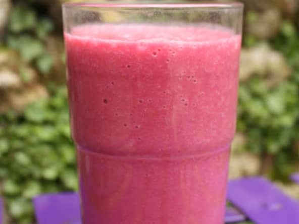 Smoothie betterave, litchi, banane