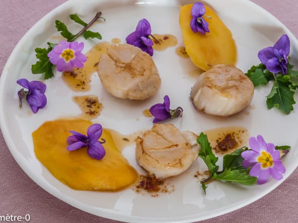 Noix saint jacques poelées aux mangues