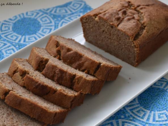 Cake de sarrasin bananes et poudre de noisettes