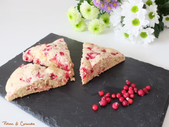 Scones aux airelles pour le petit déjeuner