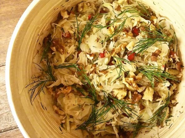 Salade de chou blanc et chou-rave à l'aneth