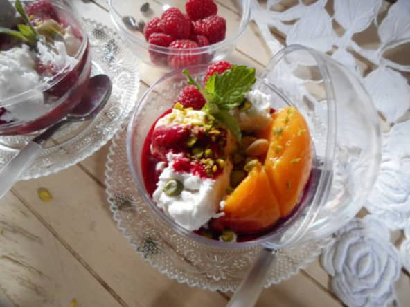 La Pêches Melba : un dessert glacé d'Auguste Escoffier