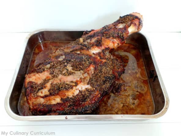 Jambon entier aux herbes de Provence et au miel pour Noël