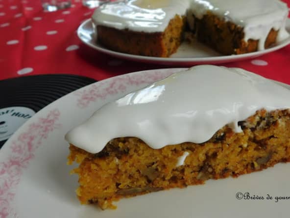Mon carrot cake aux noix et oranges confites