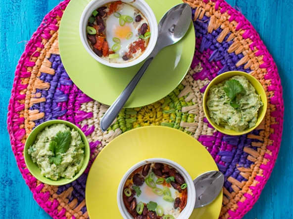 Oeufs cocotte au chili végétarien